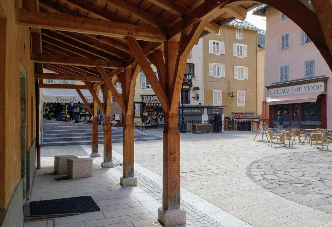 Appartement Au Depart Des Remontees Mecaniques - Briancon Exterior photo